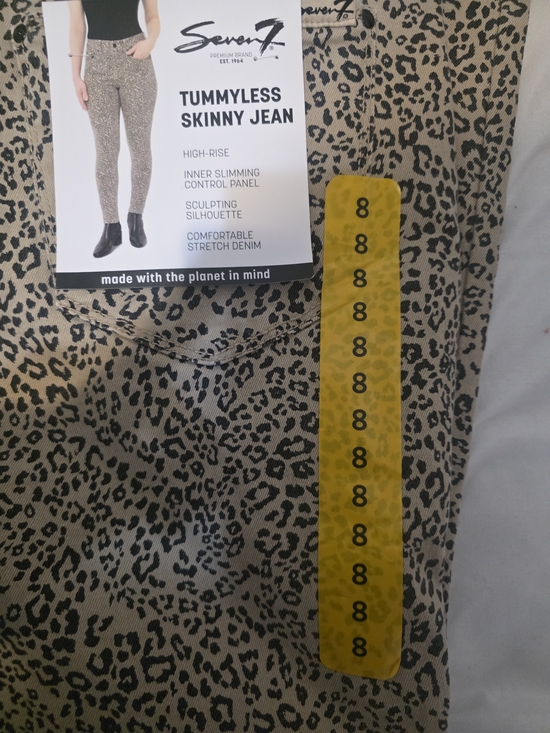 Seven7 Pants - Seven7 Tummyless Skinny Jean in Leopard Print (Beige/Black)